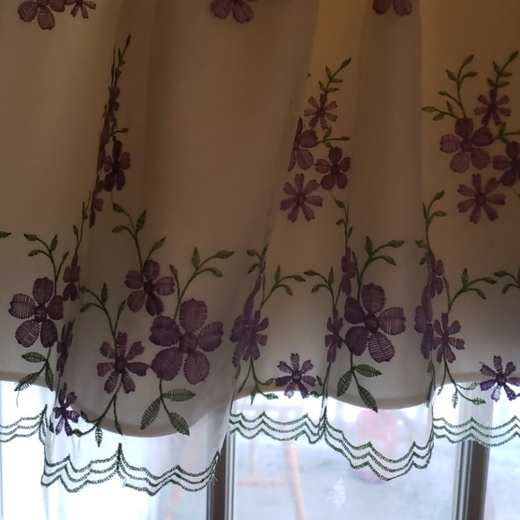 Kids dress - Picture 2 of 4